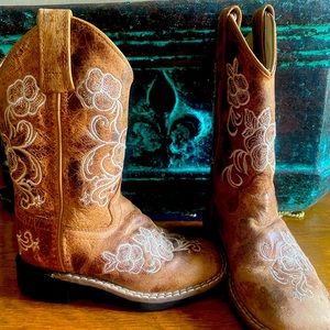Girls square toe cowboy boots